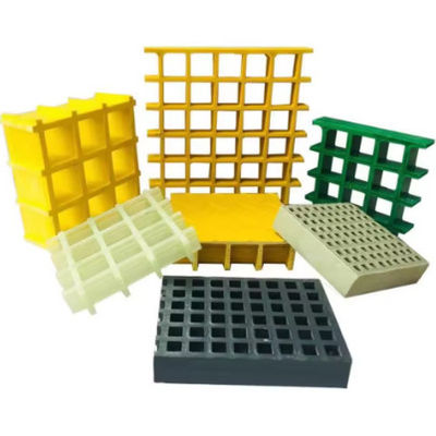 Grille en fibre de verre moulée en FRP lisse et sans UV 38x38x38 mm Grille en bois en FRP