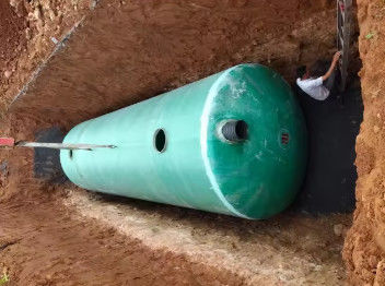 Purification de l'eau FRP réservoir septique Système de traitement des eaux usées ménagères de type souterrain