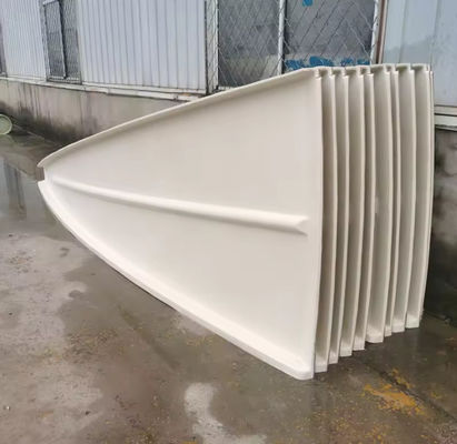 Isolation thermique Frp couverture de réservoir d'eaux usées en arc anti-vieillissement pour réservoir d'égouts