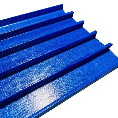 Profiles pultrés pour les réservoirs d'eaux usées