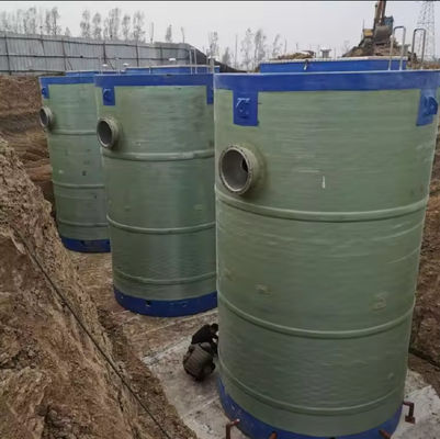 Station d'ascenseur intégrée préfabriquée en FRP pour la collecte des eaux de pluie Station de pompage pour les eaux usées enfouies en FRP