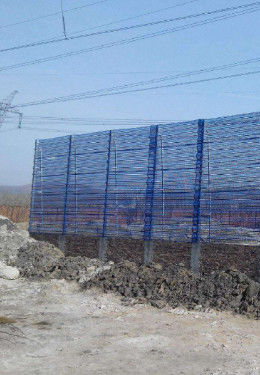 Écran de contrôle de la poussière en fibre de verre à l'épreuve du vent sur les autoroutes Réseau de suppression de la poussière 3000x400 mm