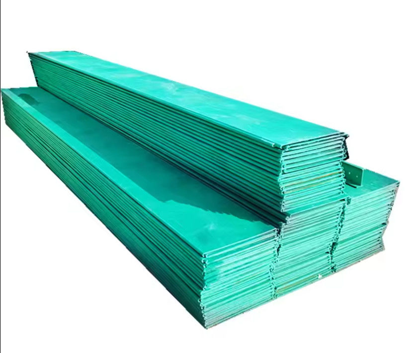 Plateau de câbles FRP extérieur de conduites électriques Taille standard 200x100 Épaisseur 0,6 mm~2 mm